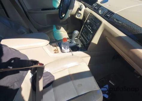 2007 Mercury Montego Premier z USA, uszkodzony, nr VIN 1MEHM42117G610395